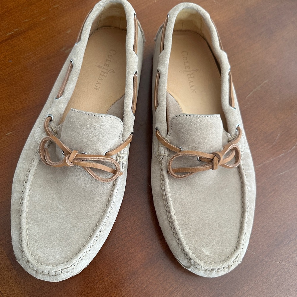 Cole Haan Men's suede driving loafer. New (no box)